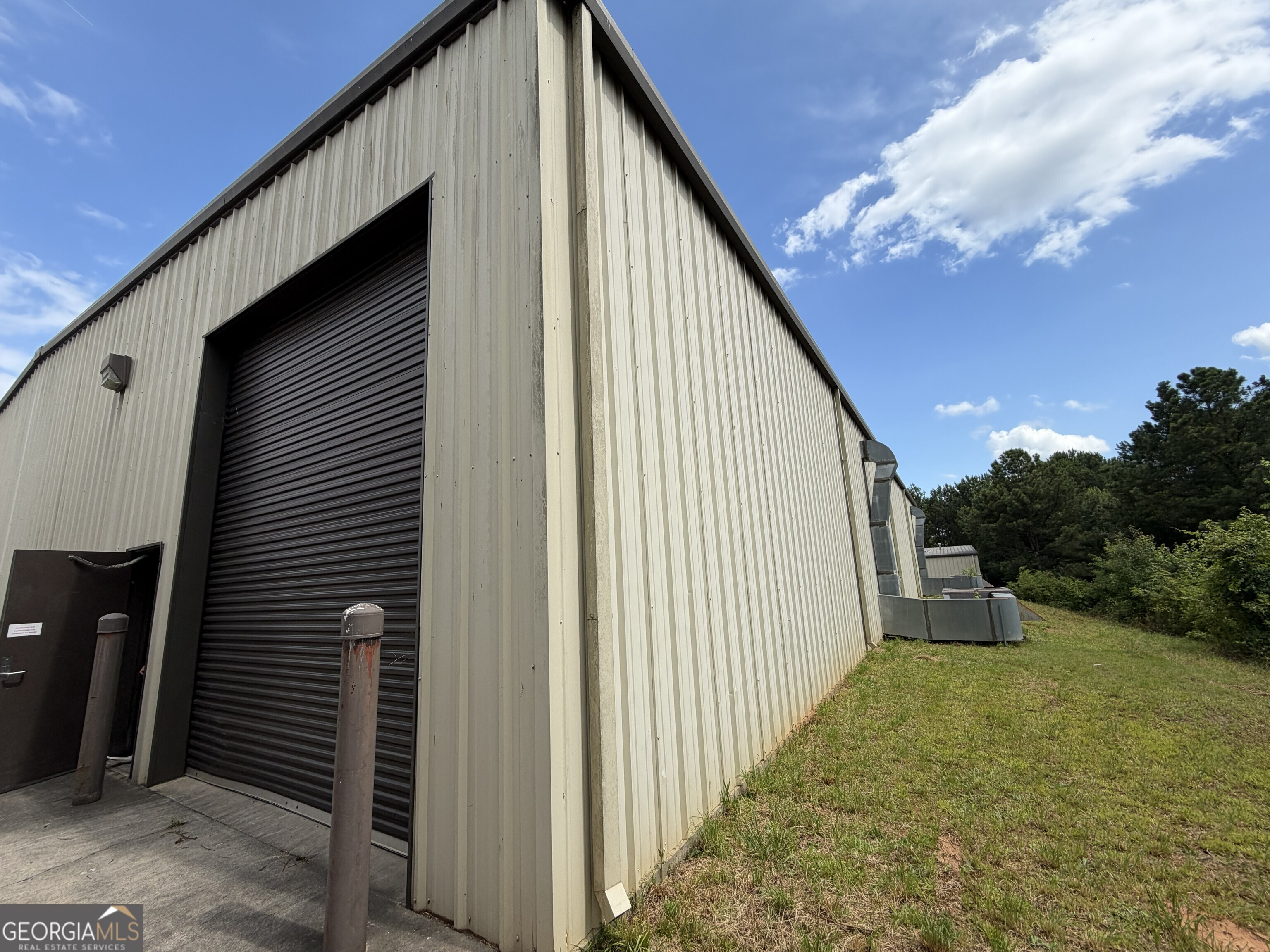965 Patrick Industrial Court Property Photo 10