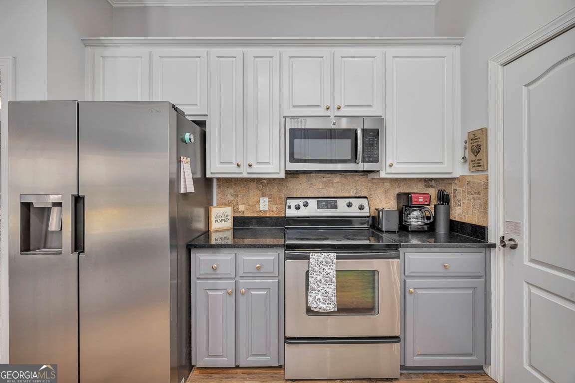 330 Cinder Hill Drive Property Photo 26