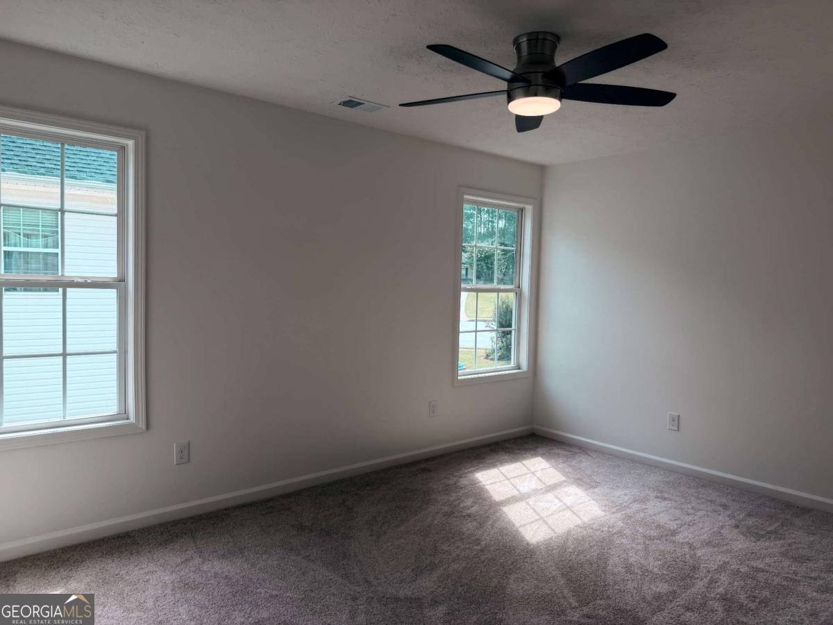 245 Winchester Drive Property Photo 20