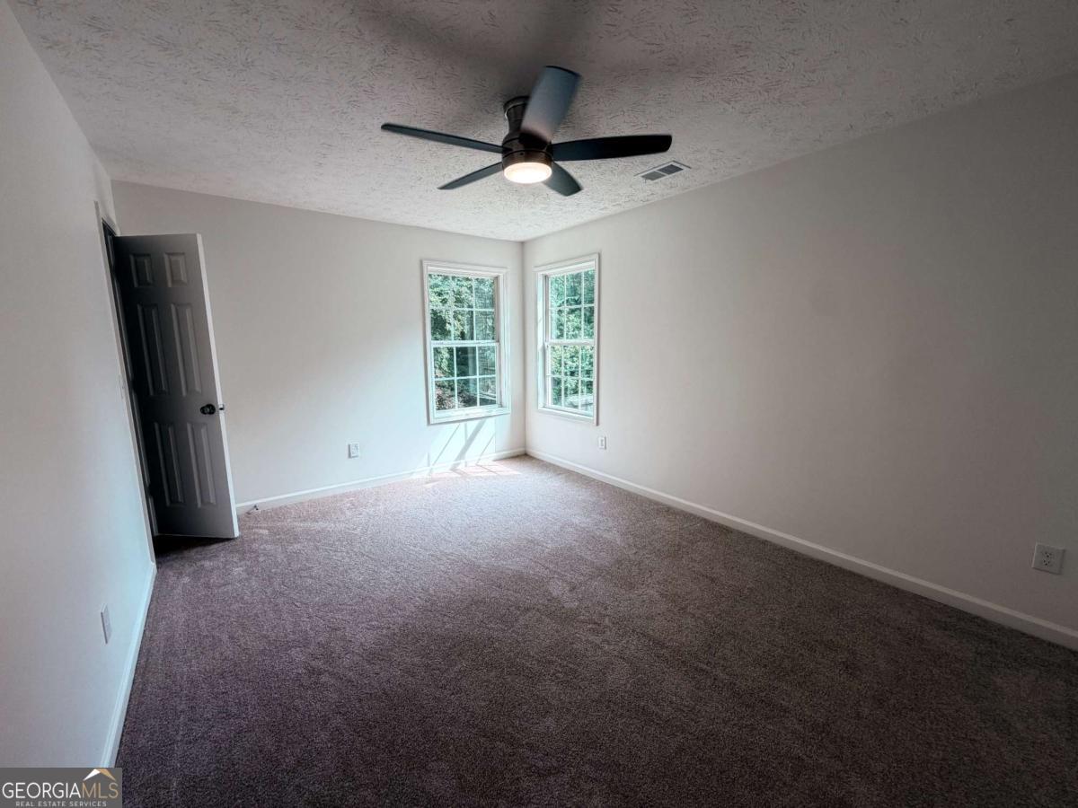245 Winchester Drive Property Photo 21