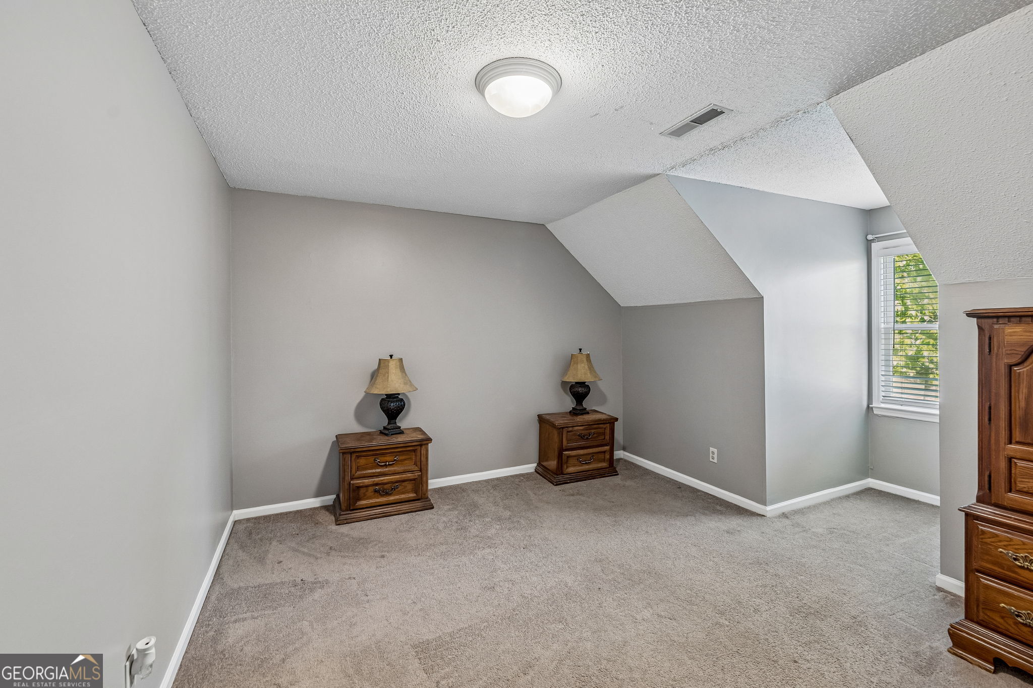 2213 Rocky Face Circle Property Photo 20