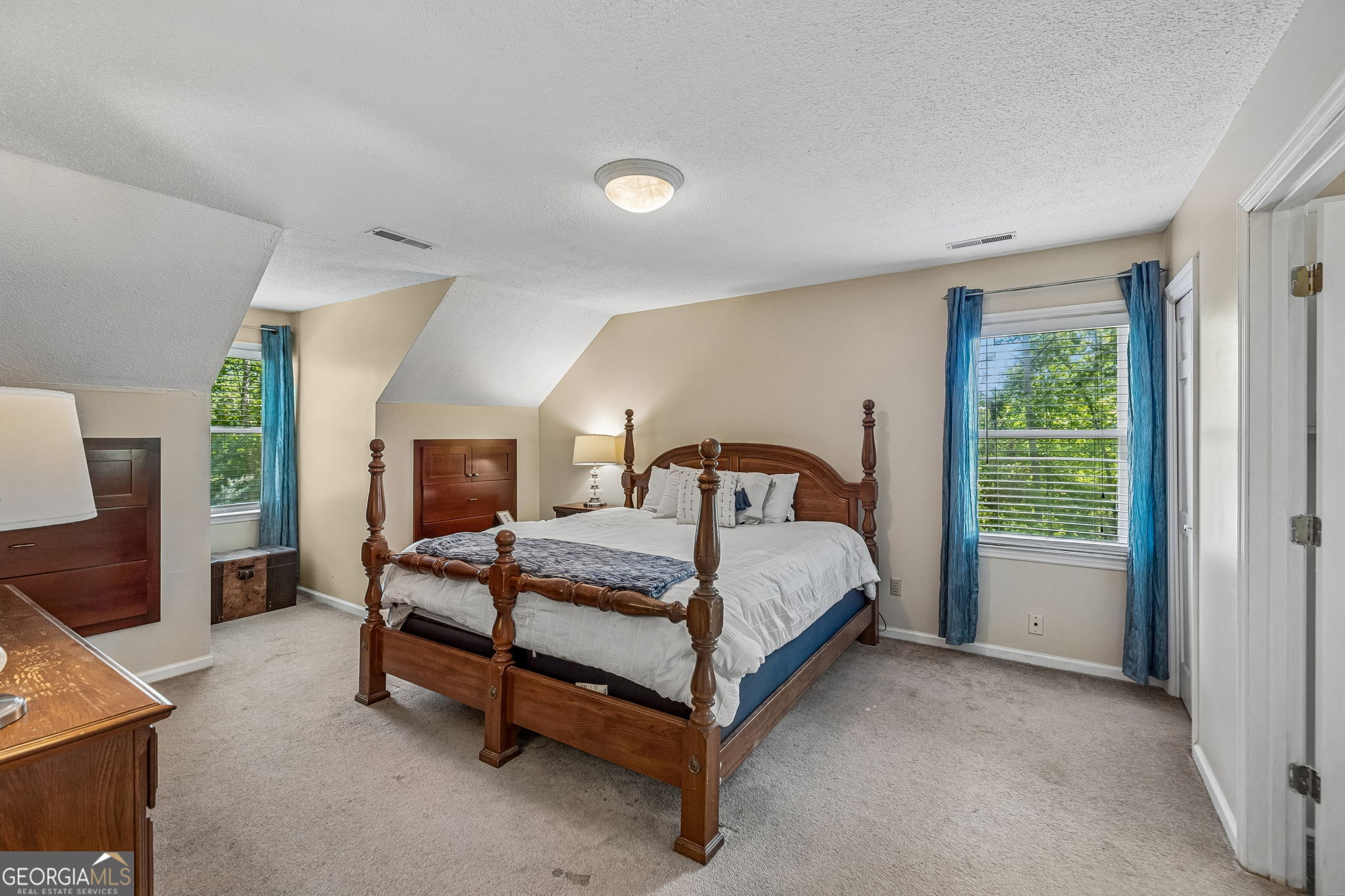 2213 Rocky Face Circle Property Photo 25