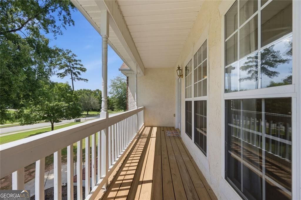 139 Lost Forest Drive Property Photo 12