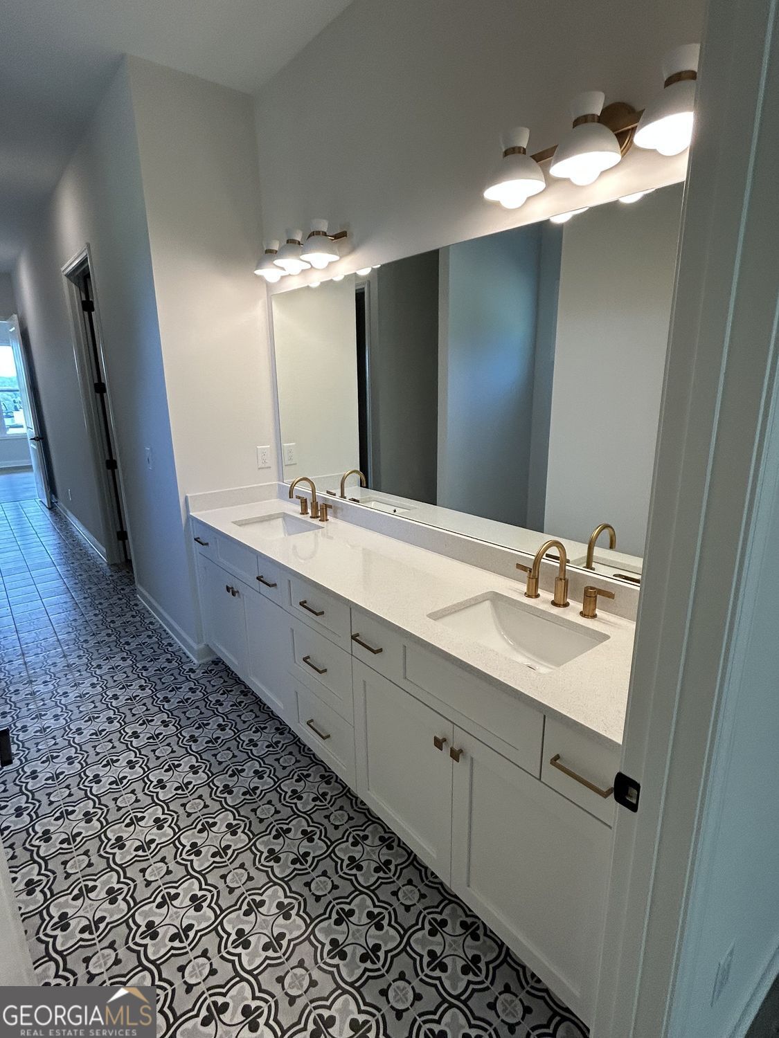 1553 Assembly Circle Property Photo 8