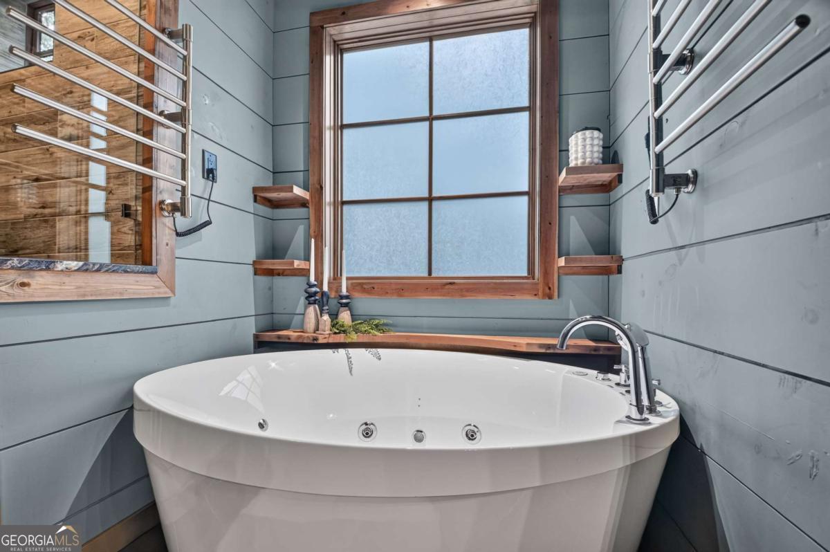 66 Rome Point Property Photo 34