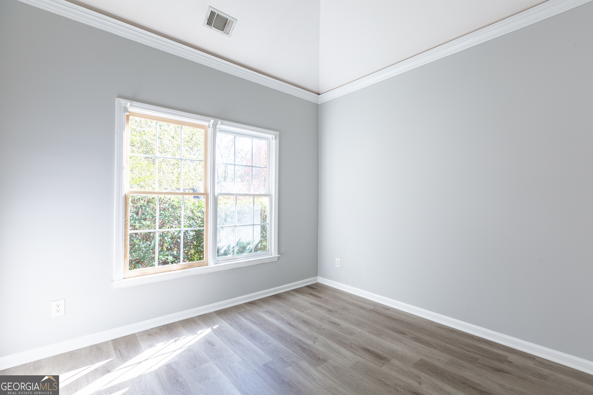 1748 Christiana Drive Property Photo 4
