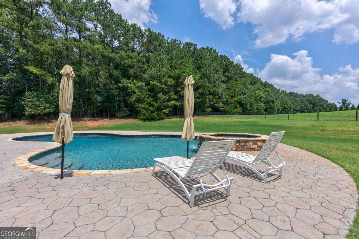 151 Geiger Road Property Photo 6