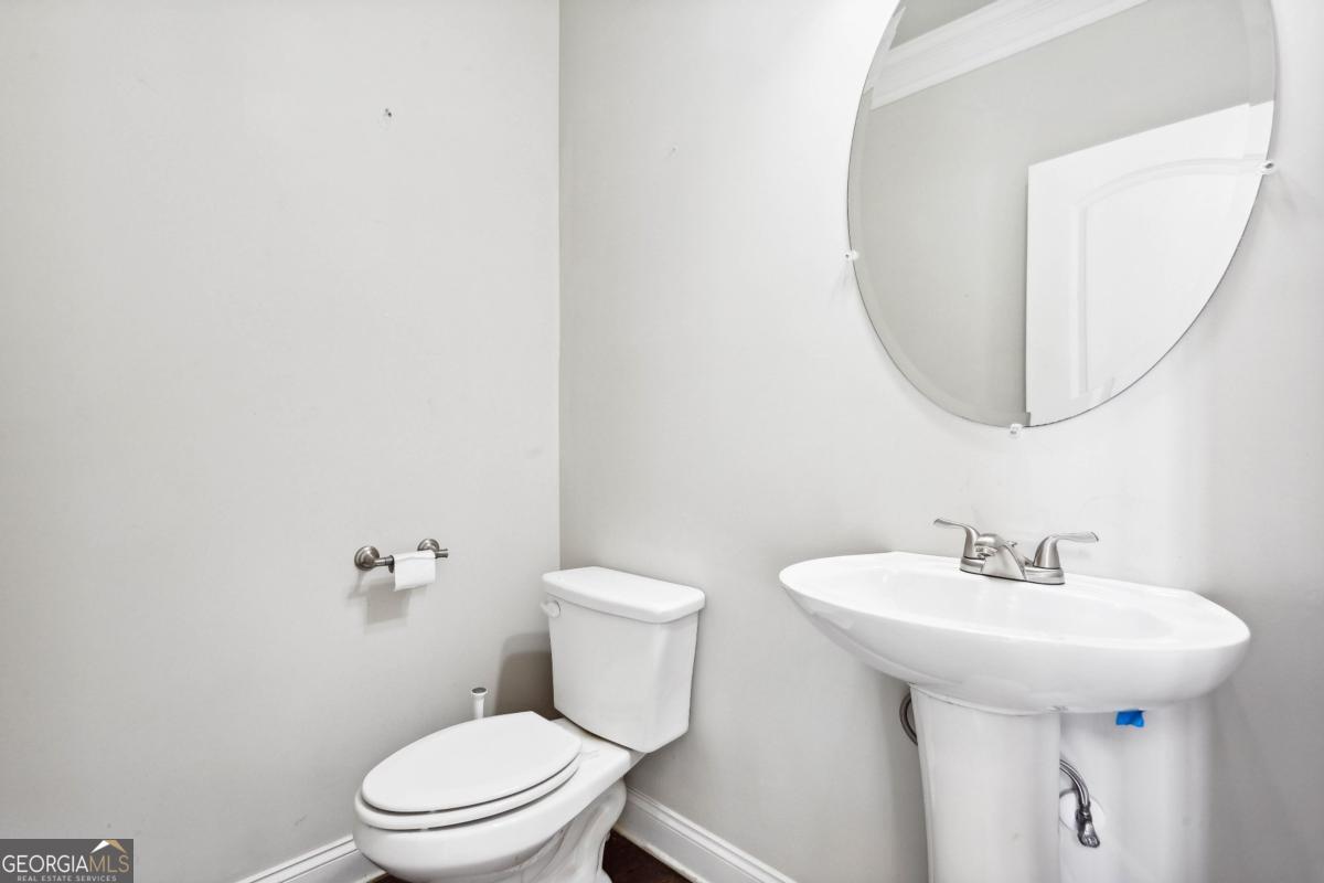 4402 Income Circle Property Photo 11