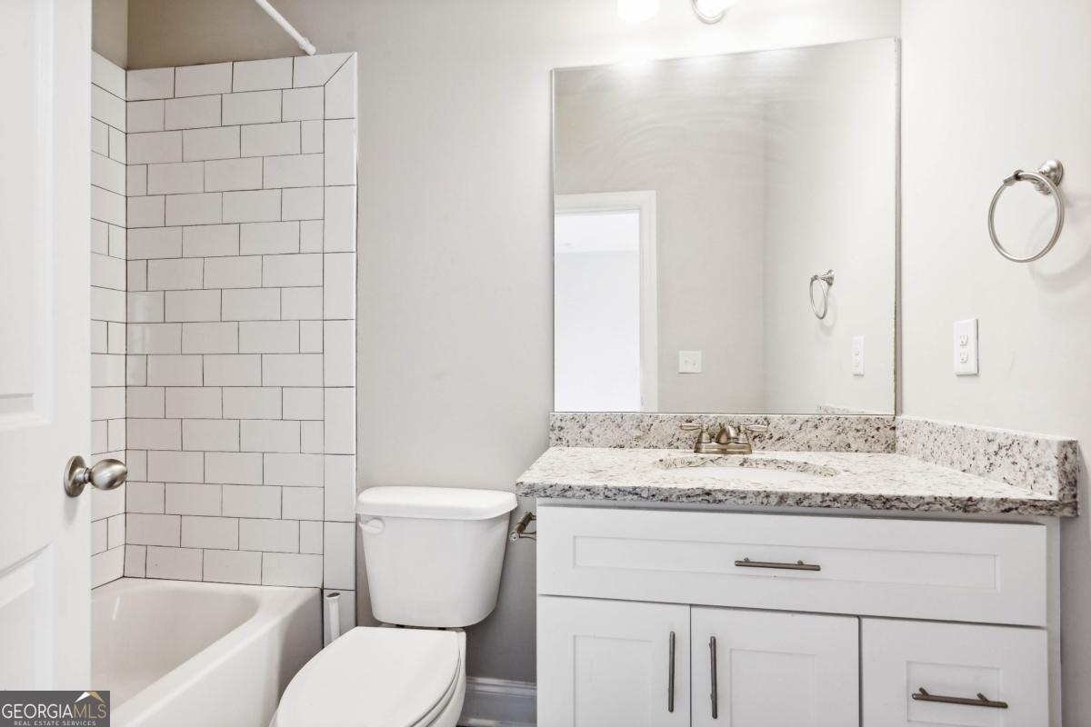 4402 Income Circle Property Photo 21