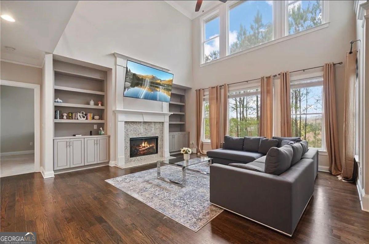4402 Income Circle Property Photo 29