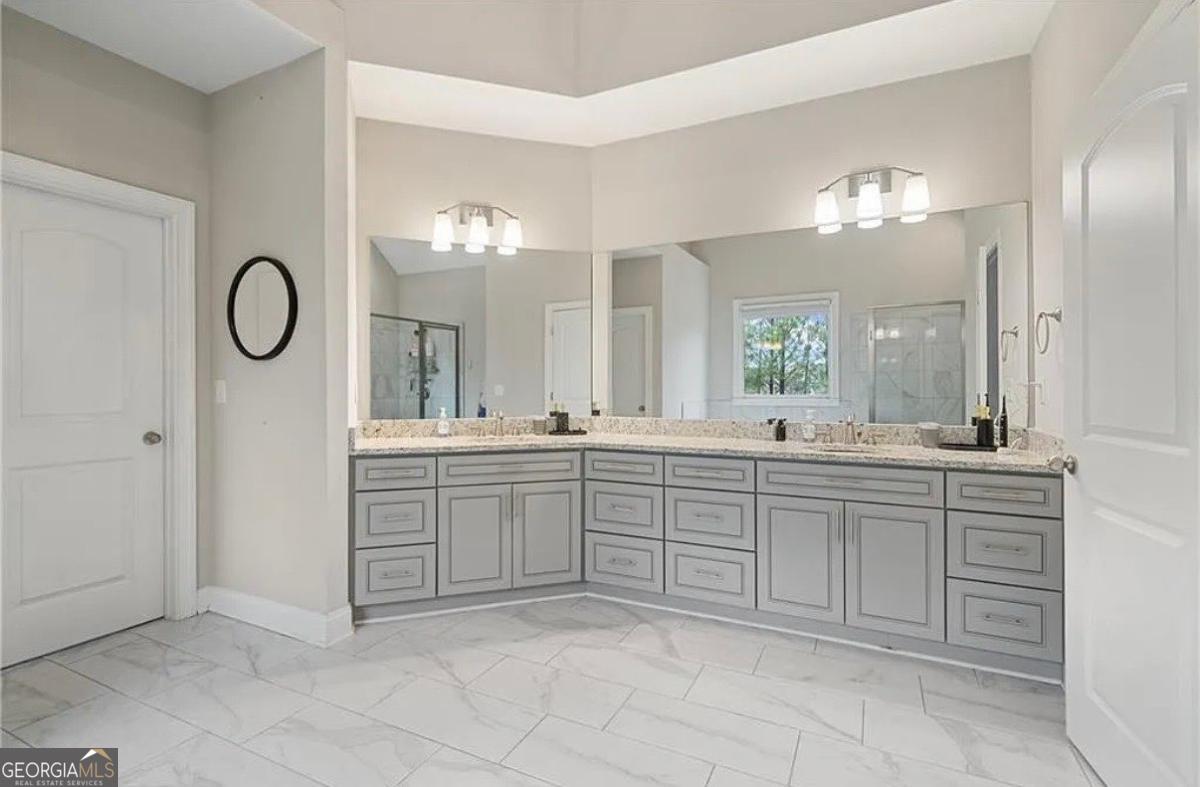 4402 Income Circle Property Photo 42
