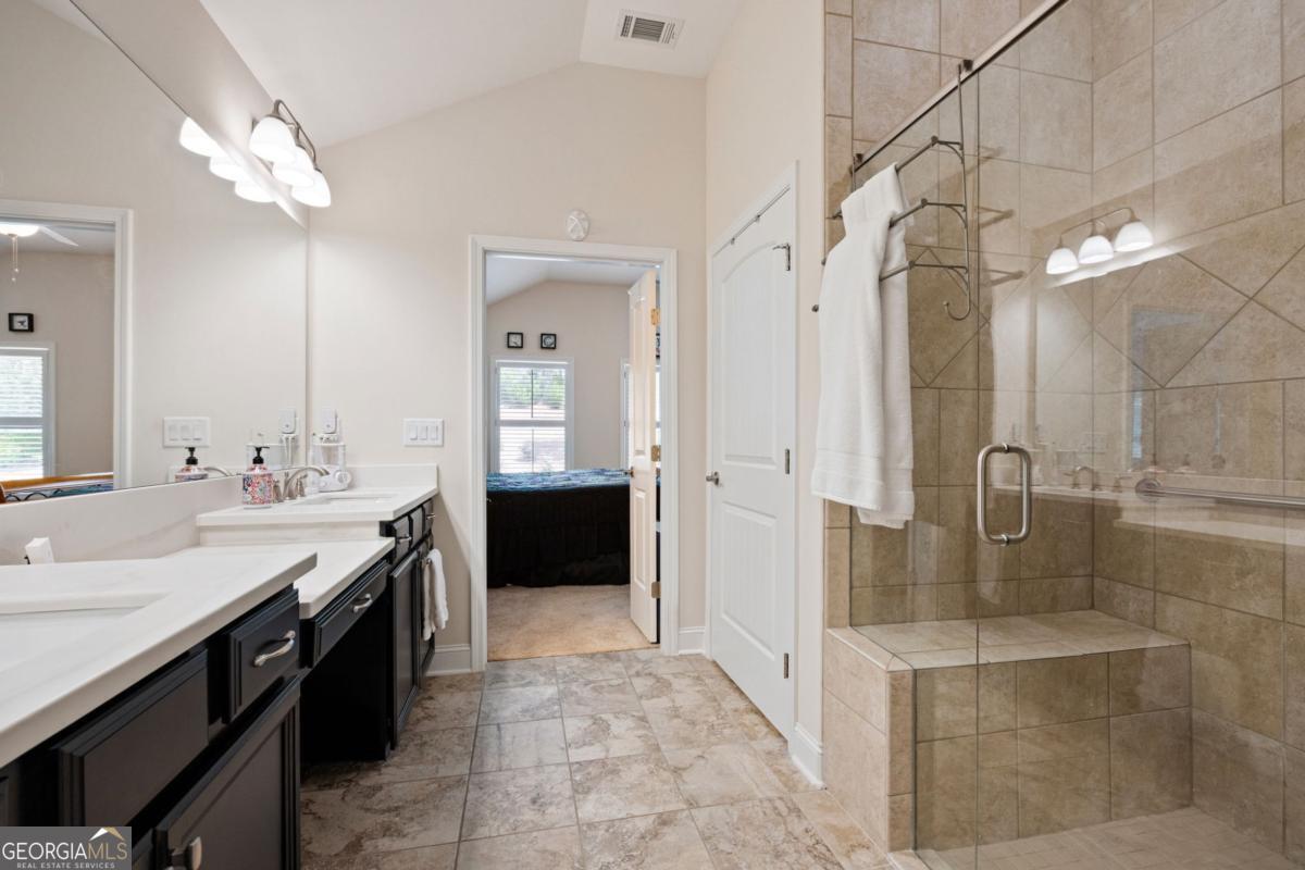 21 Lantern Trace Property Photo 23