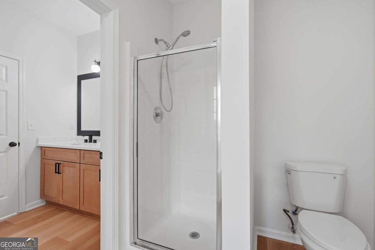 1225 Lafayette Square Property Photo 22