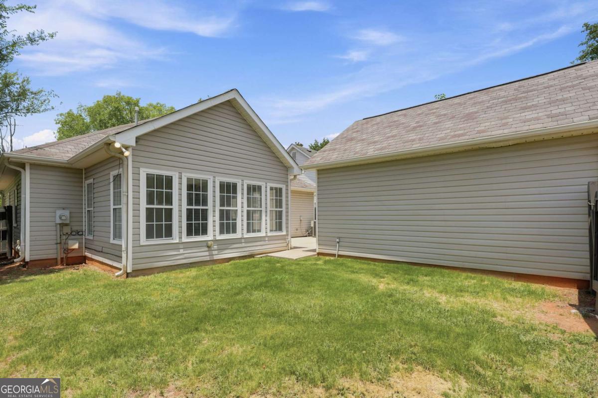 1225 Lafayette Square Property Photo 34