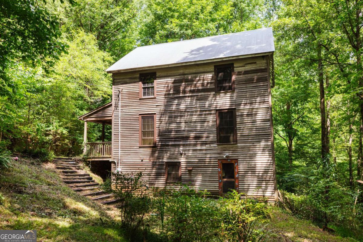 1381 Elder Mill Road Property Photo 2