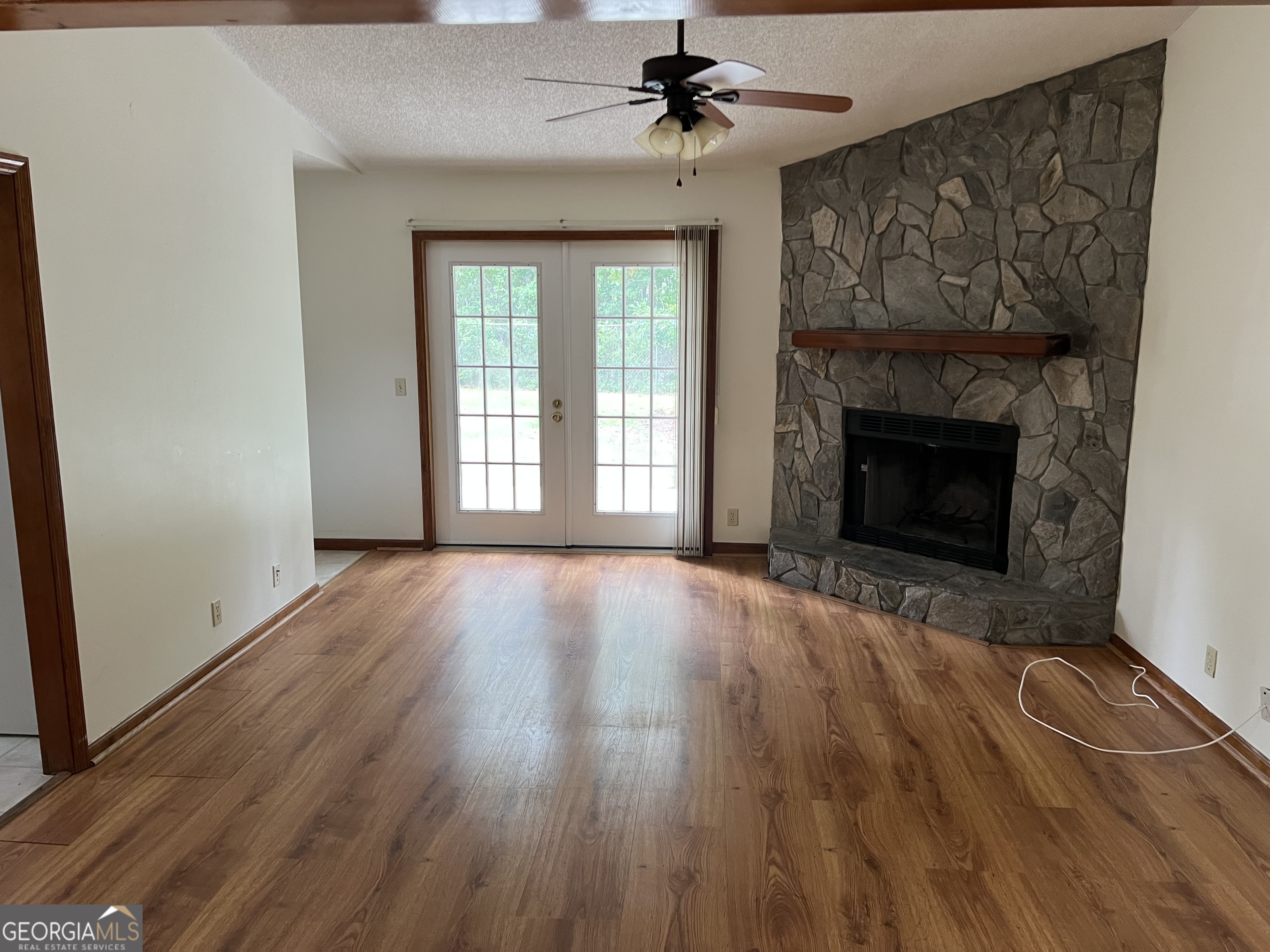 511 Moeckel Lane Property Photo 4