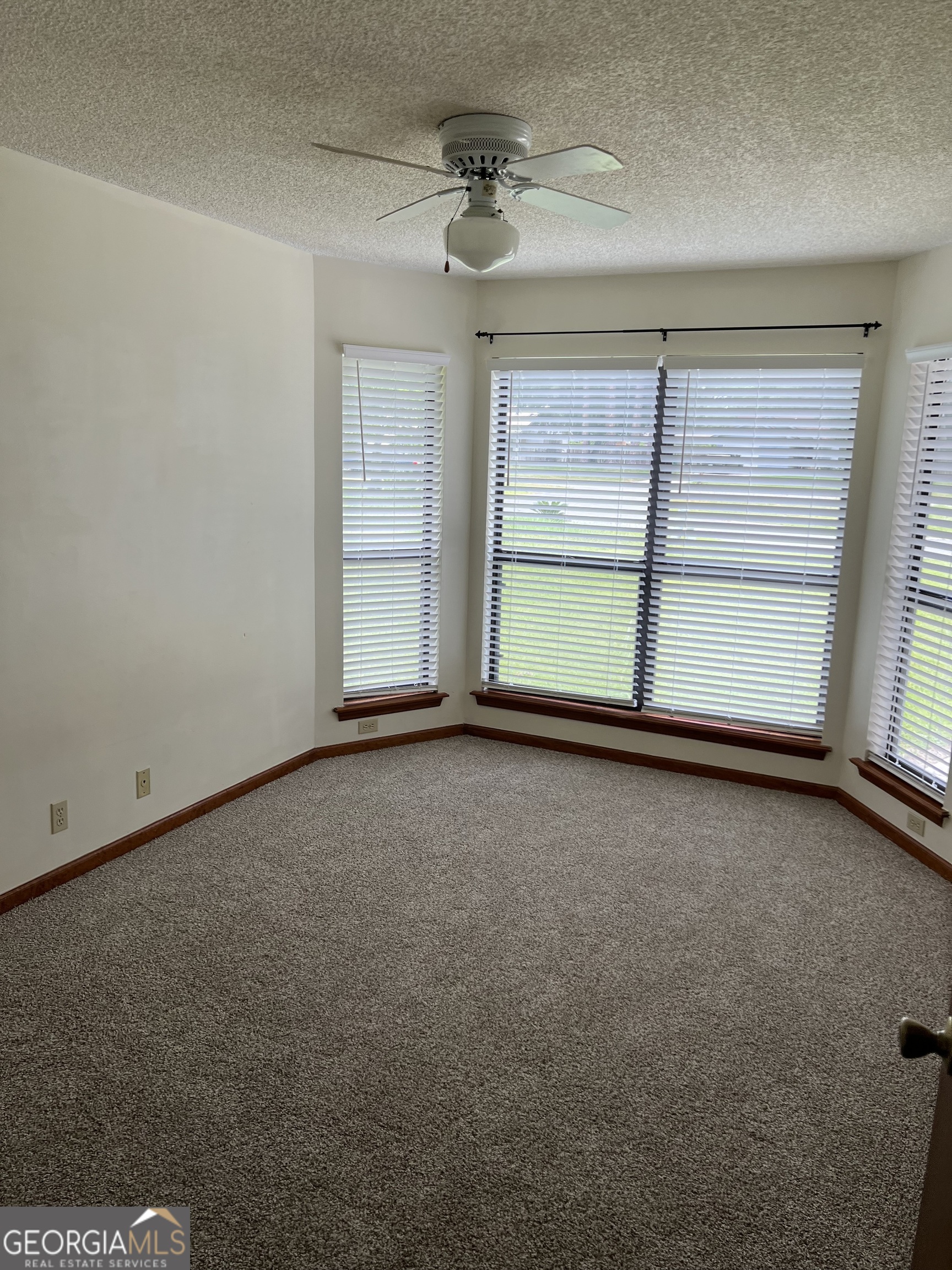 511 Moeckel Lane Property Photo 9