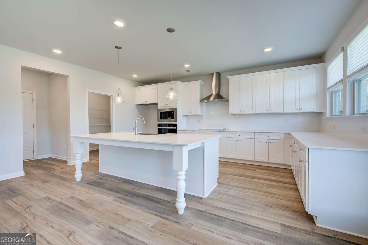 2566 Cadenza Circle Property Photo 12