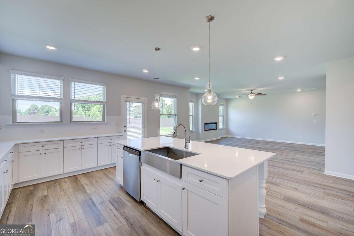 2566 Cadenza Circle Property Photo 15