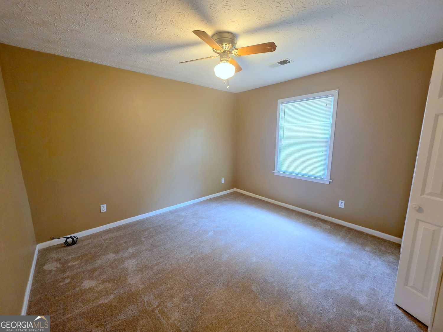 582 Hastings Way Property Photo 26