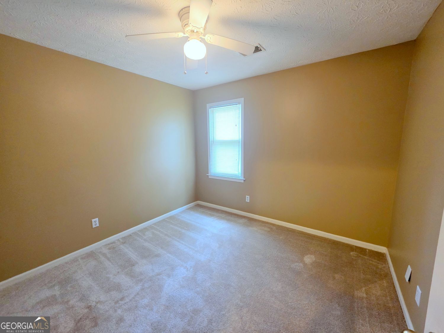 582 Hastings Way Property Photo 27