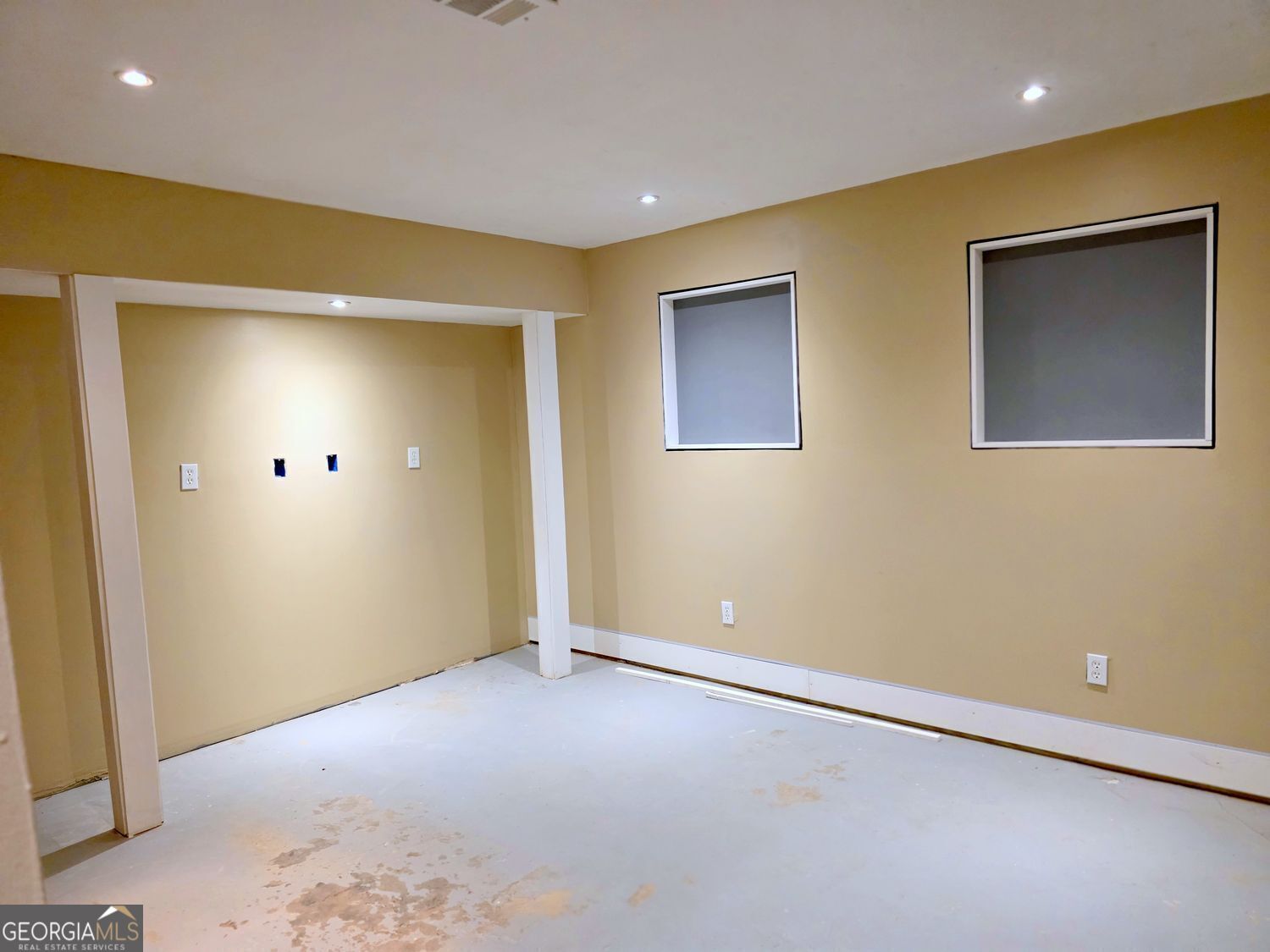582 Hastings Way Property Photo 33