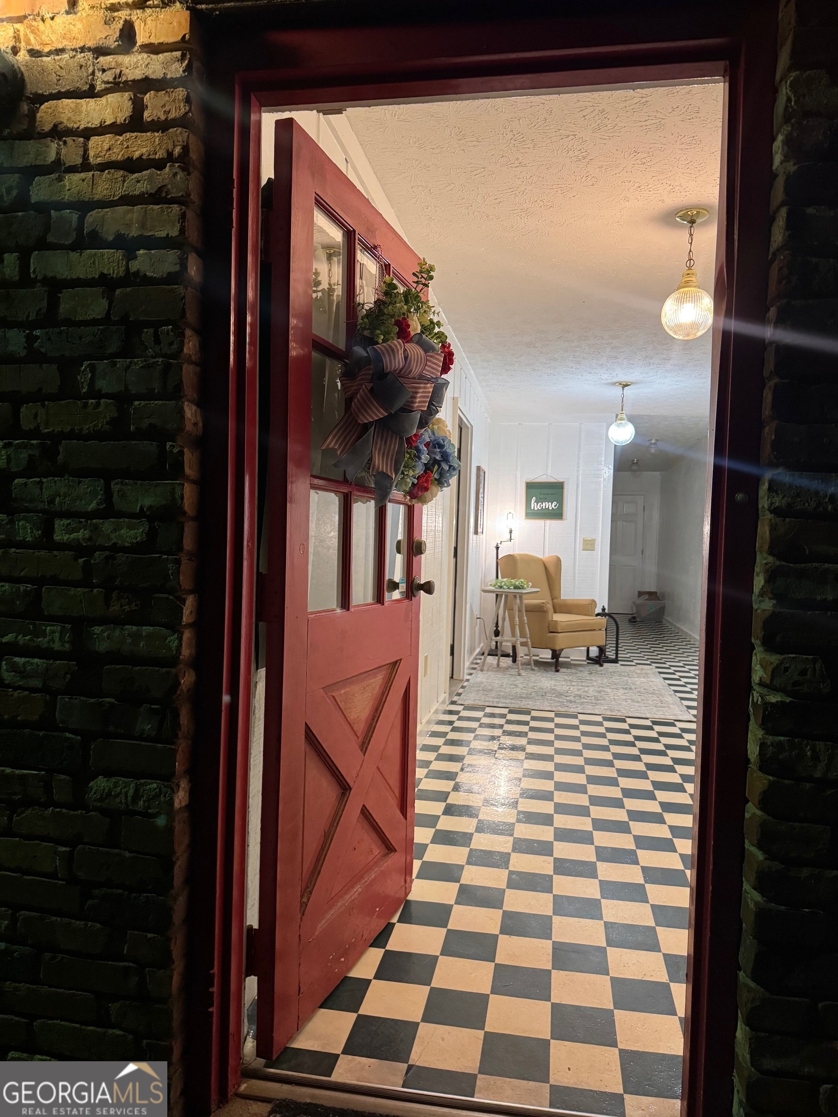 4686 Property Photo 10