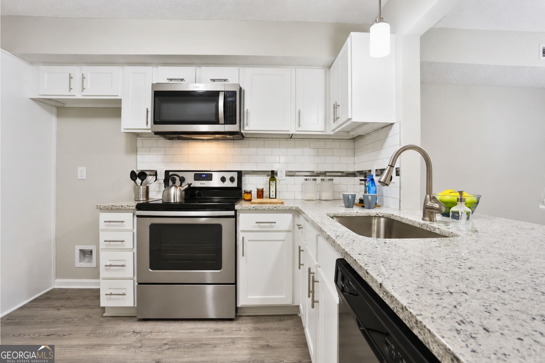 694 Mcgill Place Ne # 694 Property Photo 10