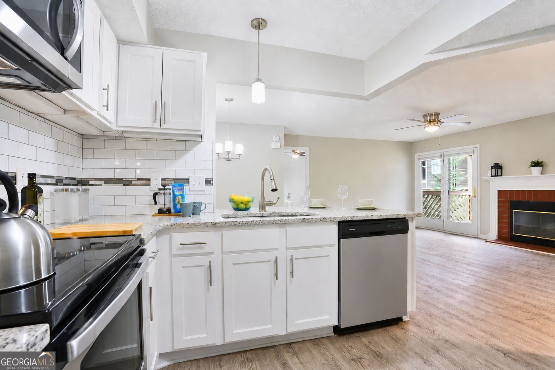 694 Mcgill Place Ne # 694 Property Photo 11