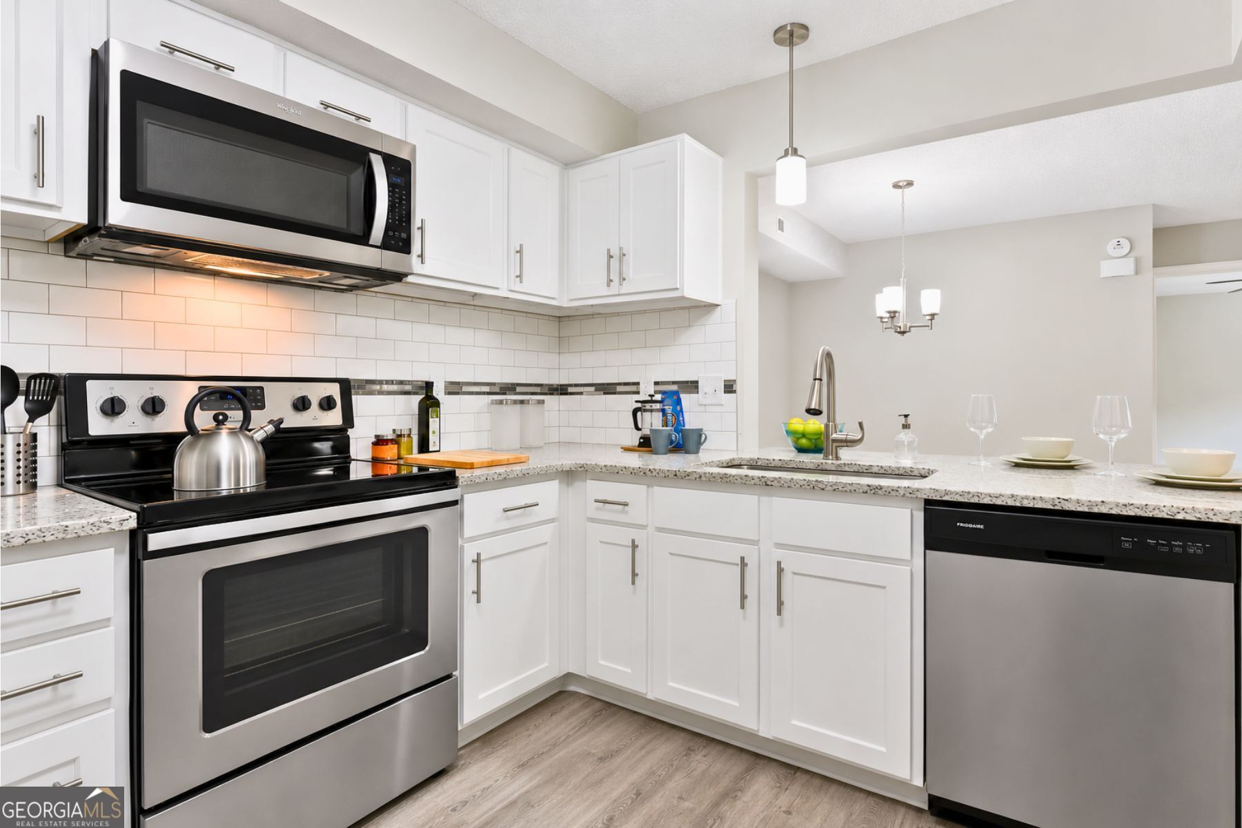 694 Mcgill Place Ne # 694 Property Photo 12