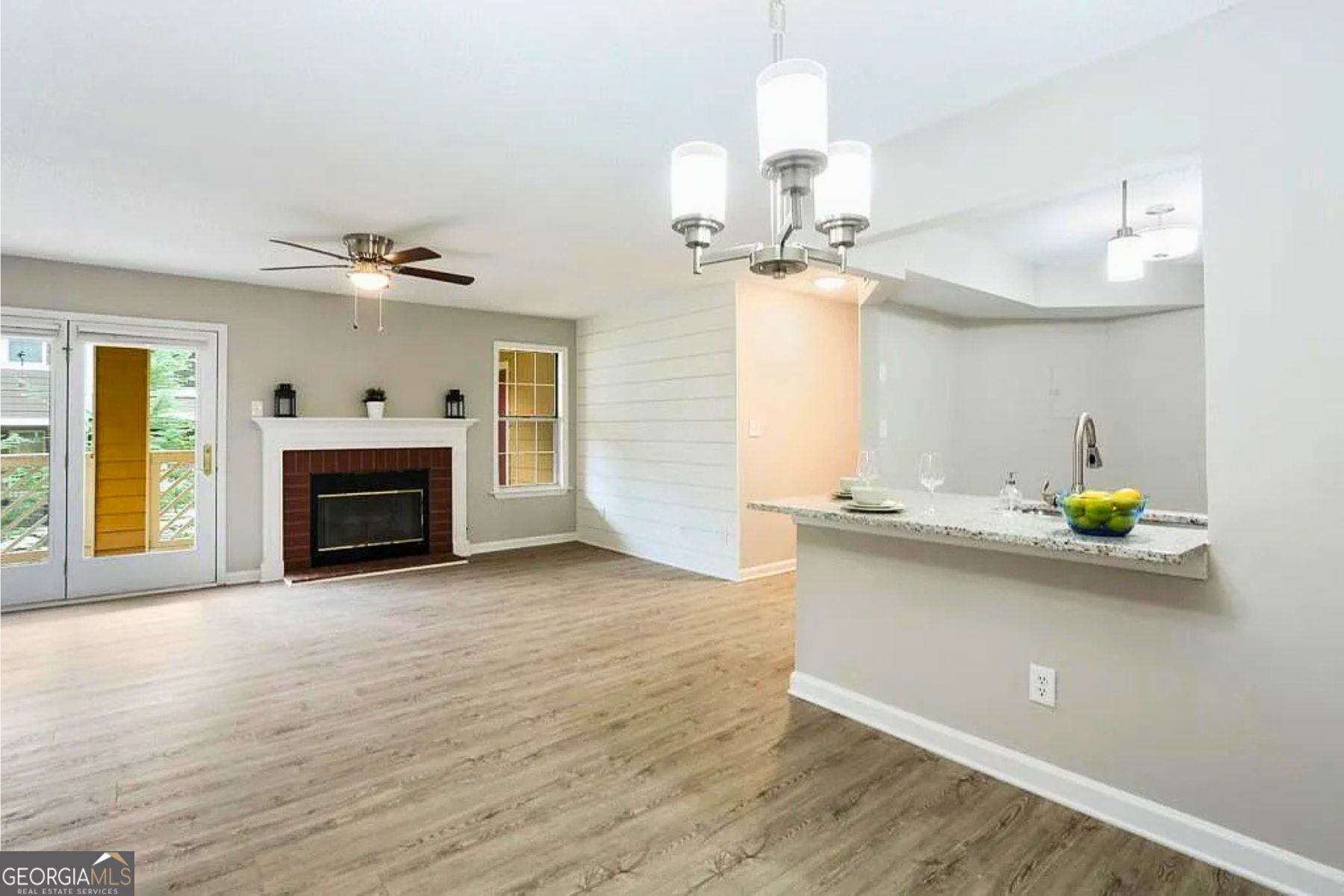 694 Mcgill Place Ne # 694 Property Photo 15