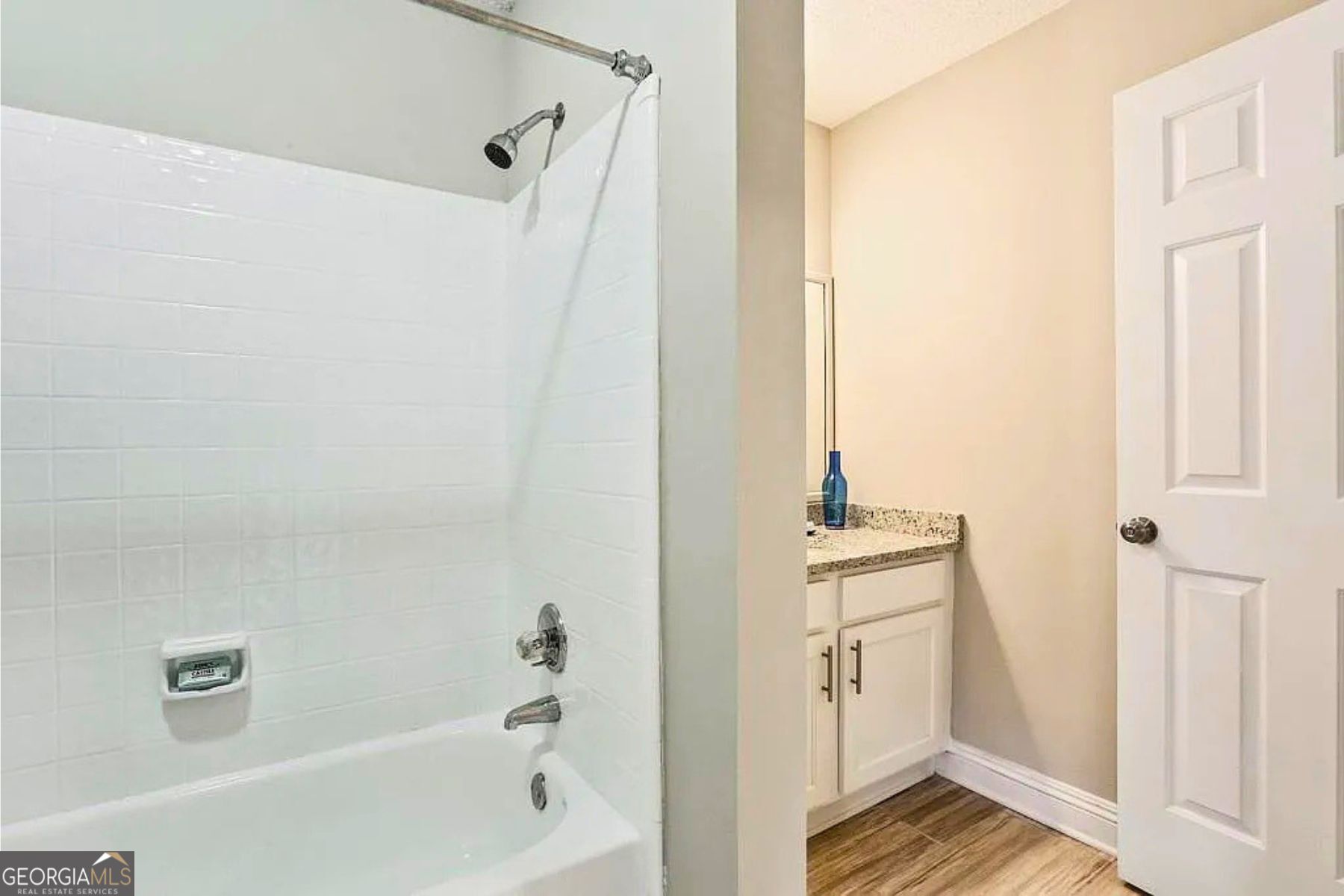694 Mcgill Place Ne # 694 Property Photo 22