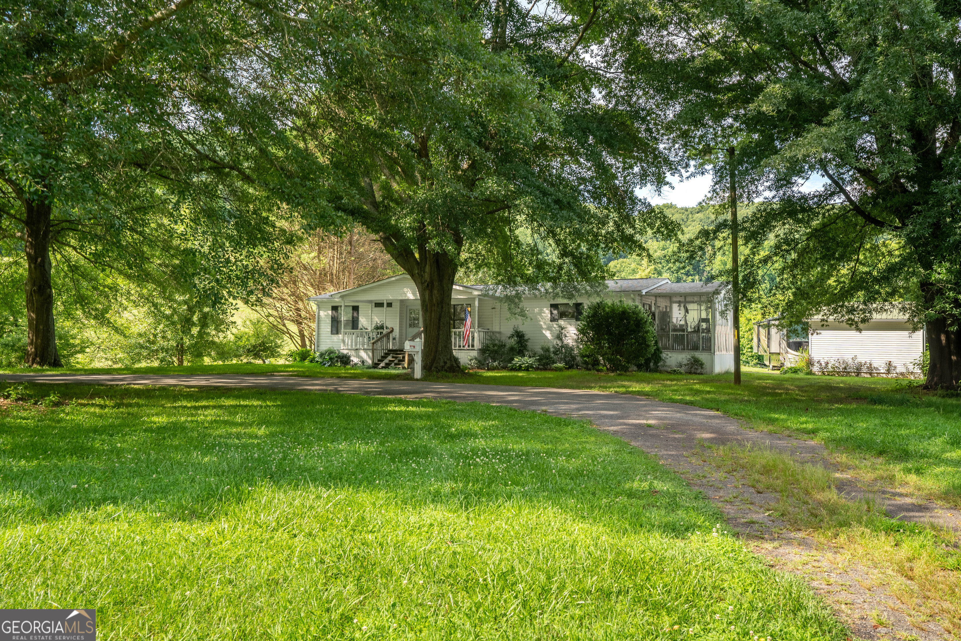 142 Thomason Road Property Photo 15