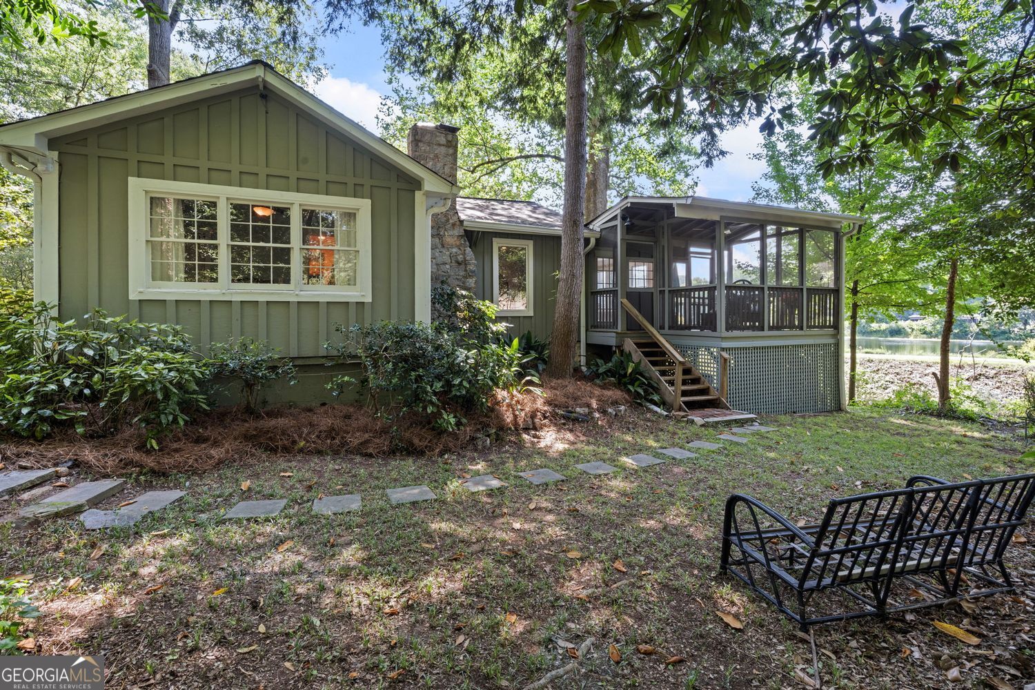 4553 Park Drive Property Photo 1