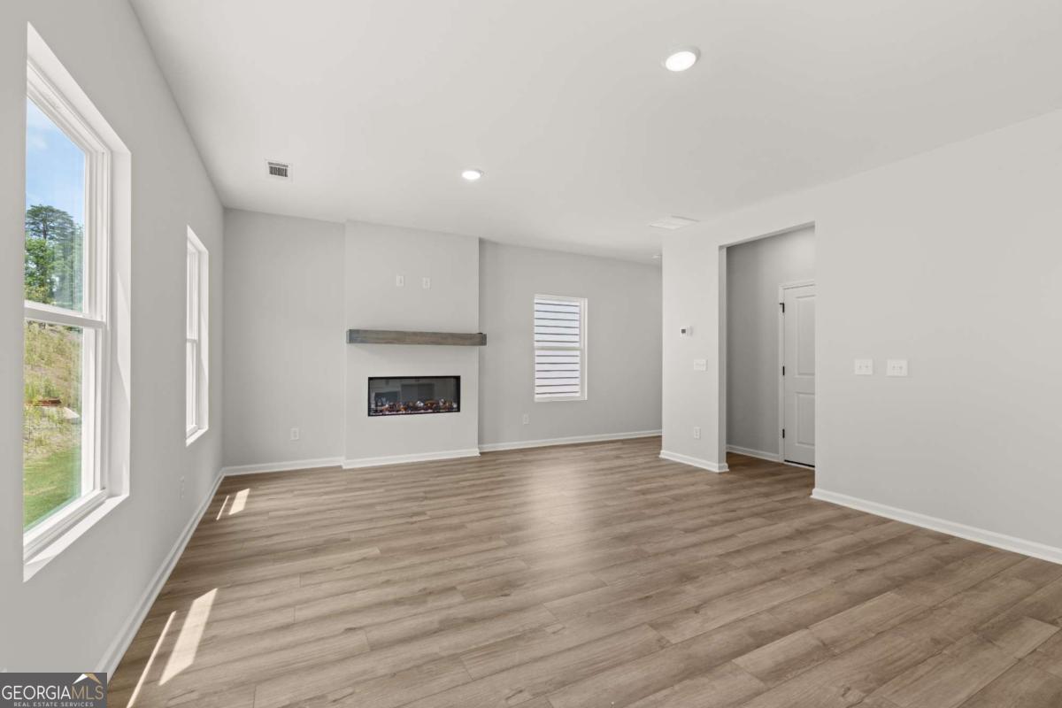 240 Black Walnut Way Property Photo 10