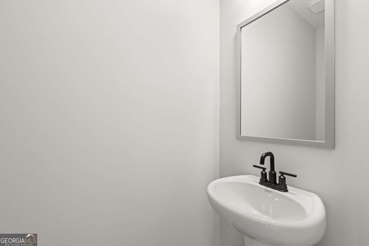 240 Black Walnut Way Property Photo 13