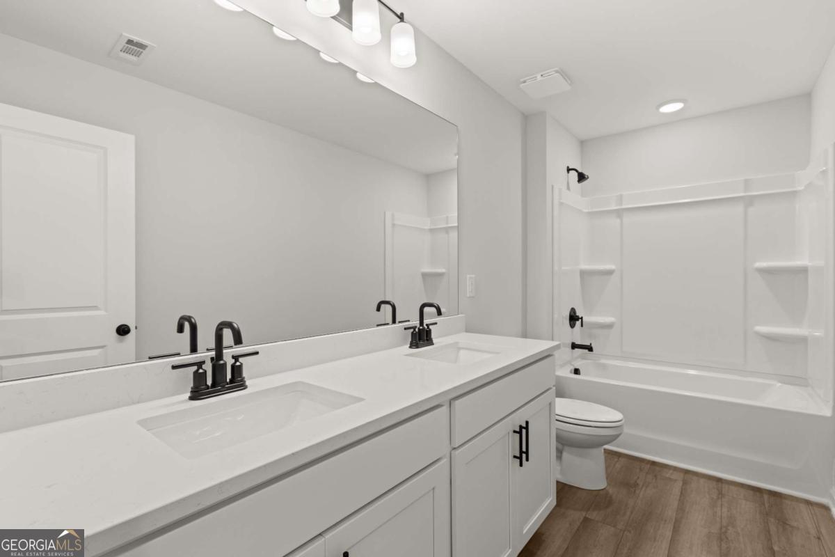 240 Black Walnut Way Property Photo 22