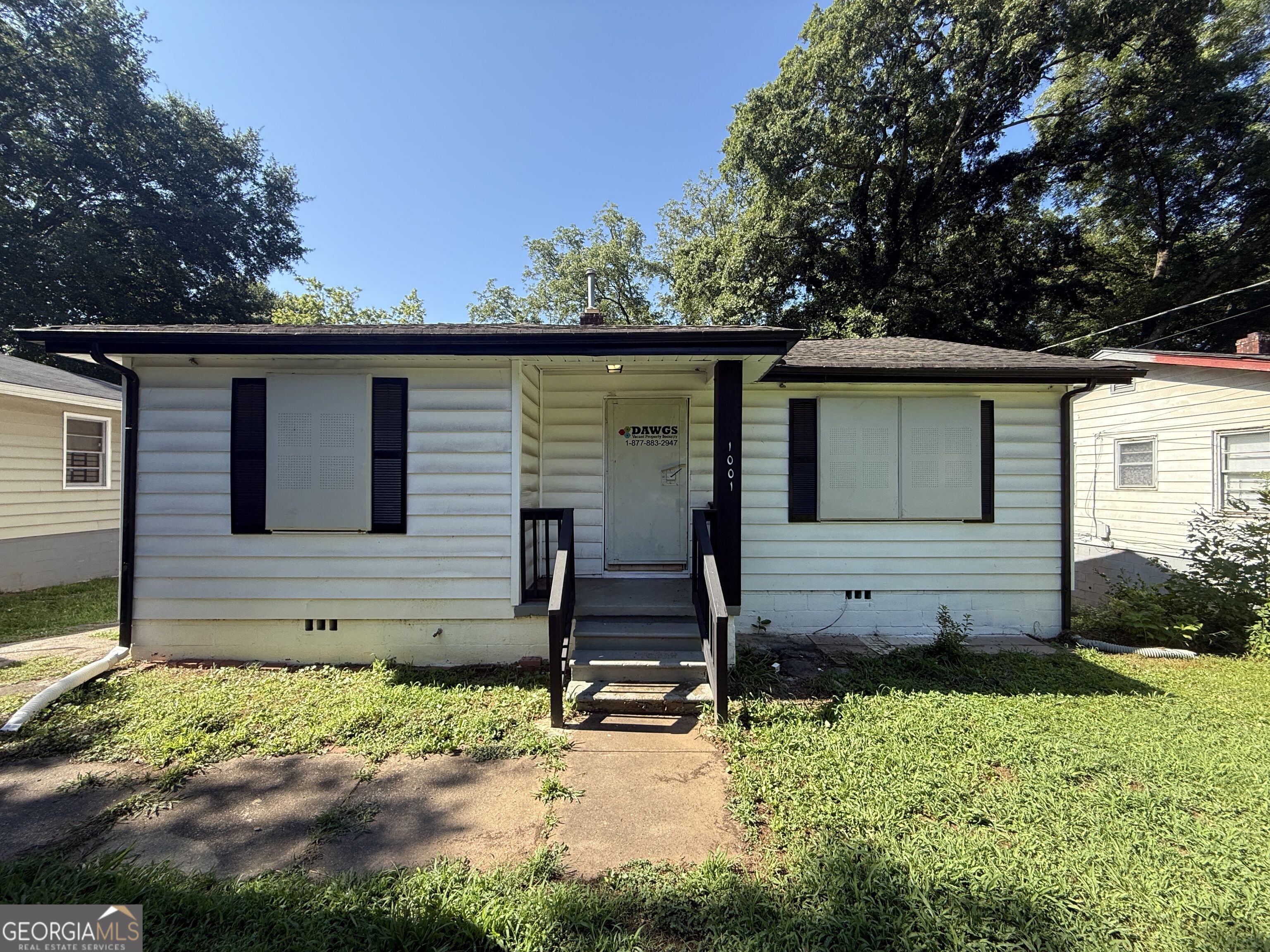 1001 Moreland Drive Se Property Photo 1