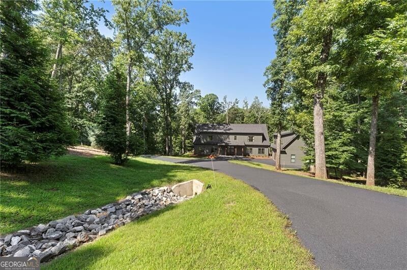 3394 Robinson Road Property Photo 9