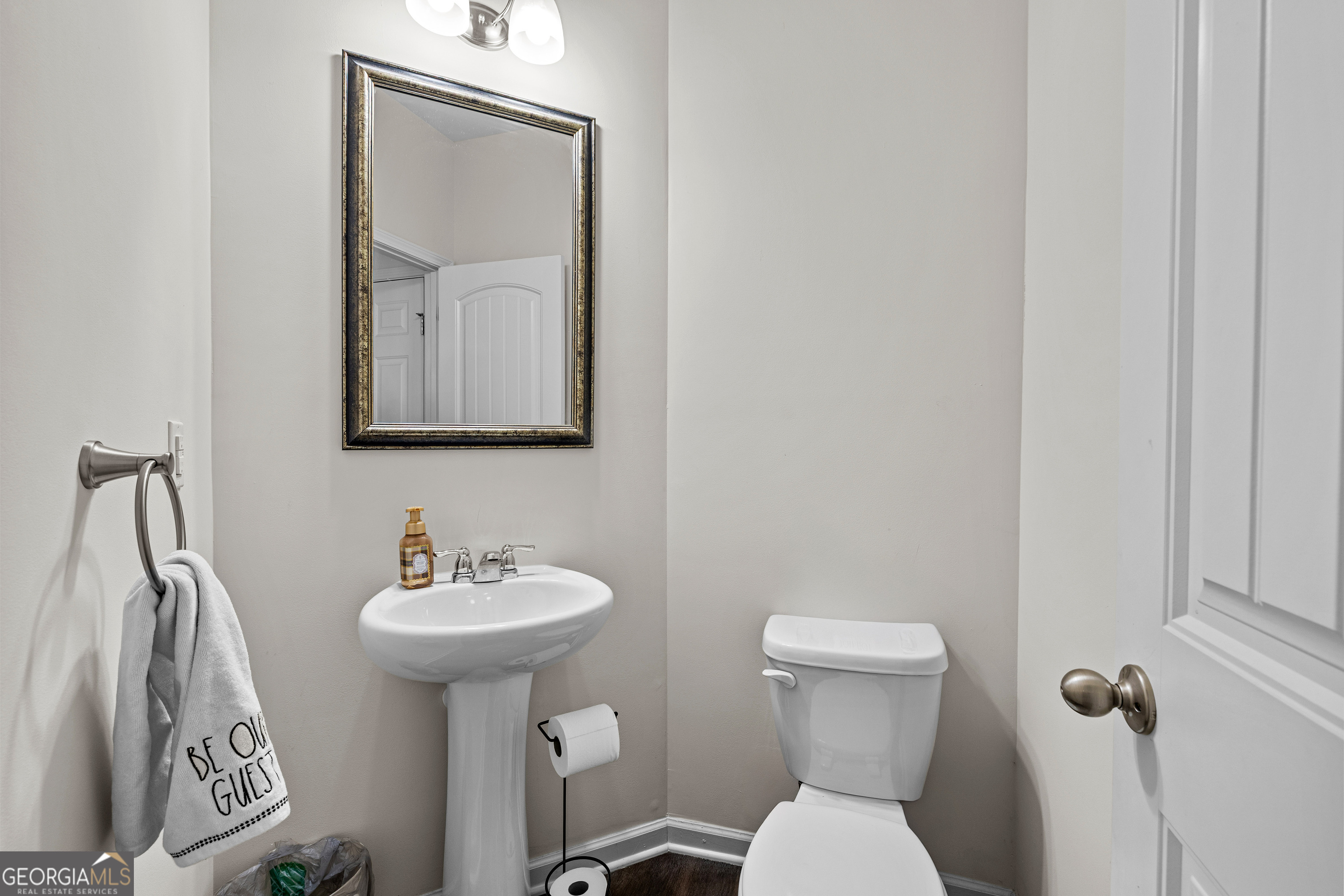 134 Chastain Way Property Photo 5