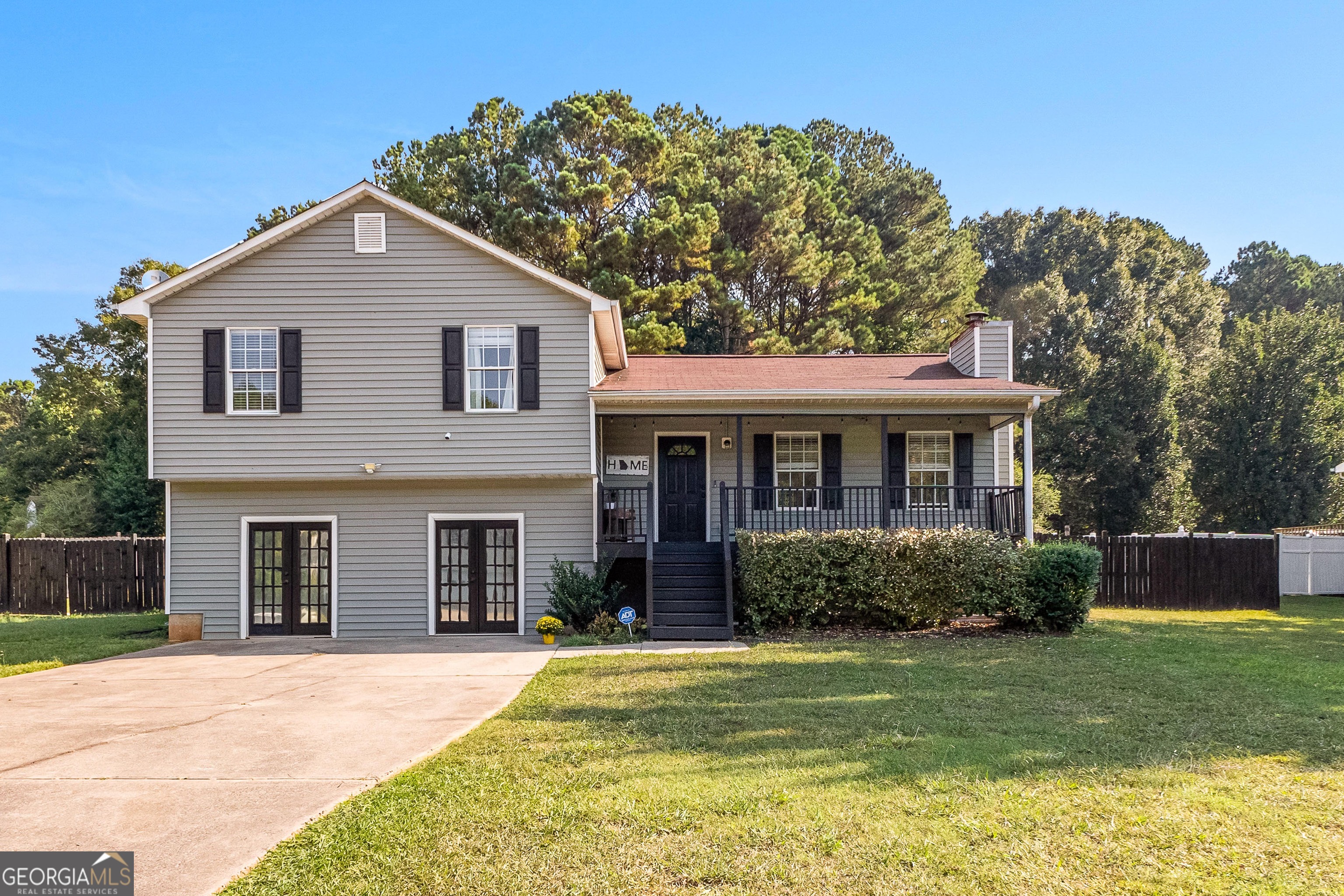 160 Joe Drive Property Photo 1