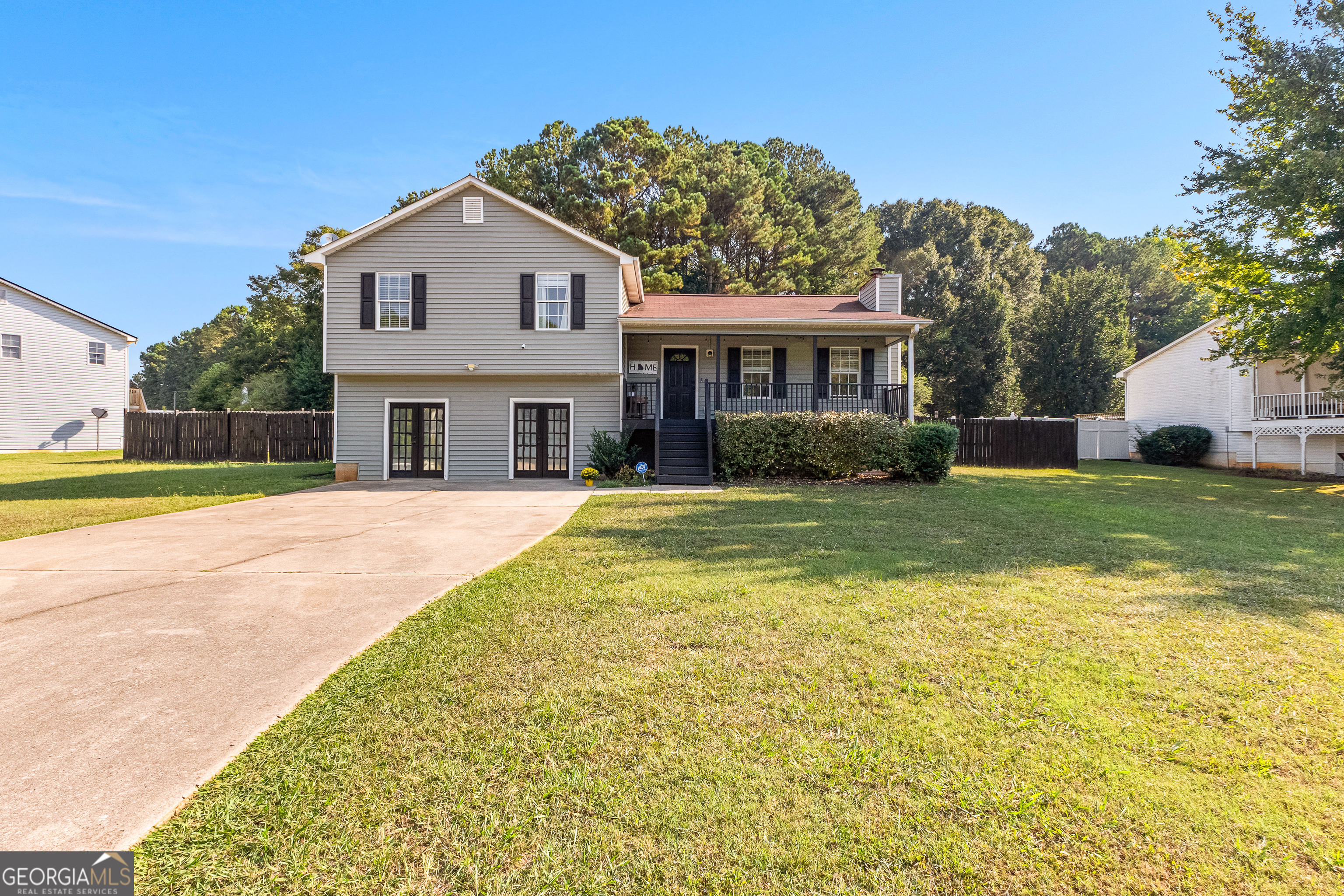 160 Joe Drive Property Photo 2