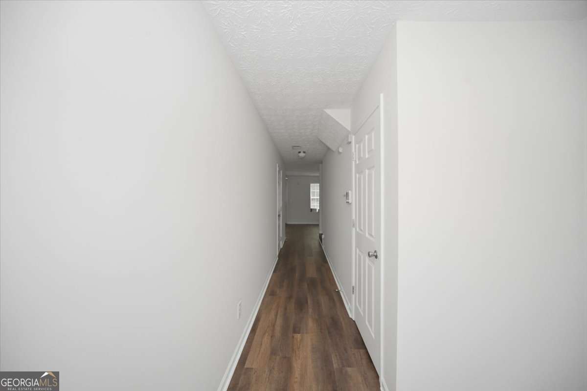 1706 Redan E Property Photo 3