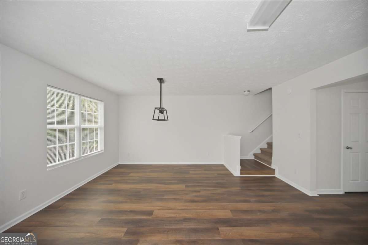 1706 Redan E Property Photo 13