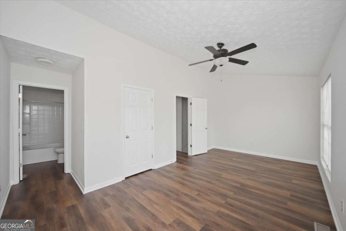 1706 Redan E Property Photo 19