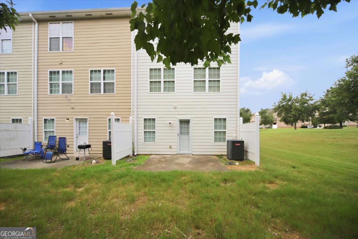 1706 Redan E Property Photo 31