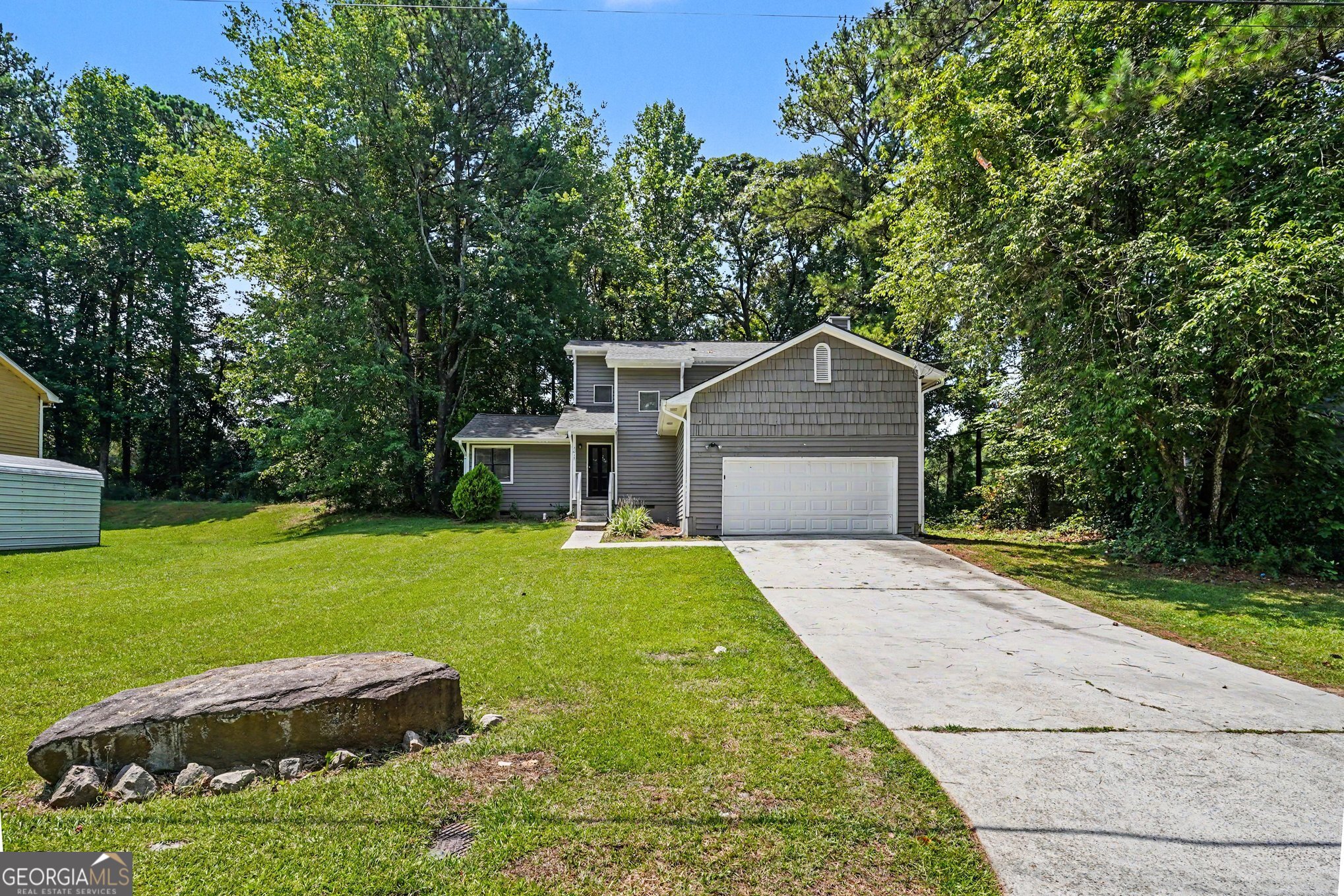 5017 Gracehill Road Property Photo 2