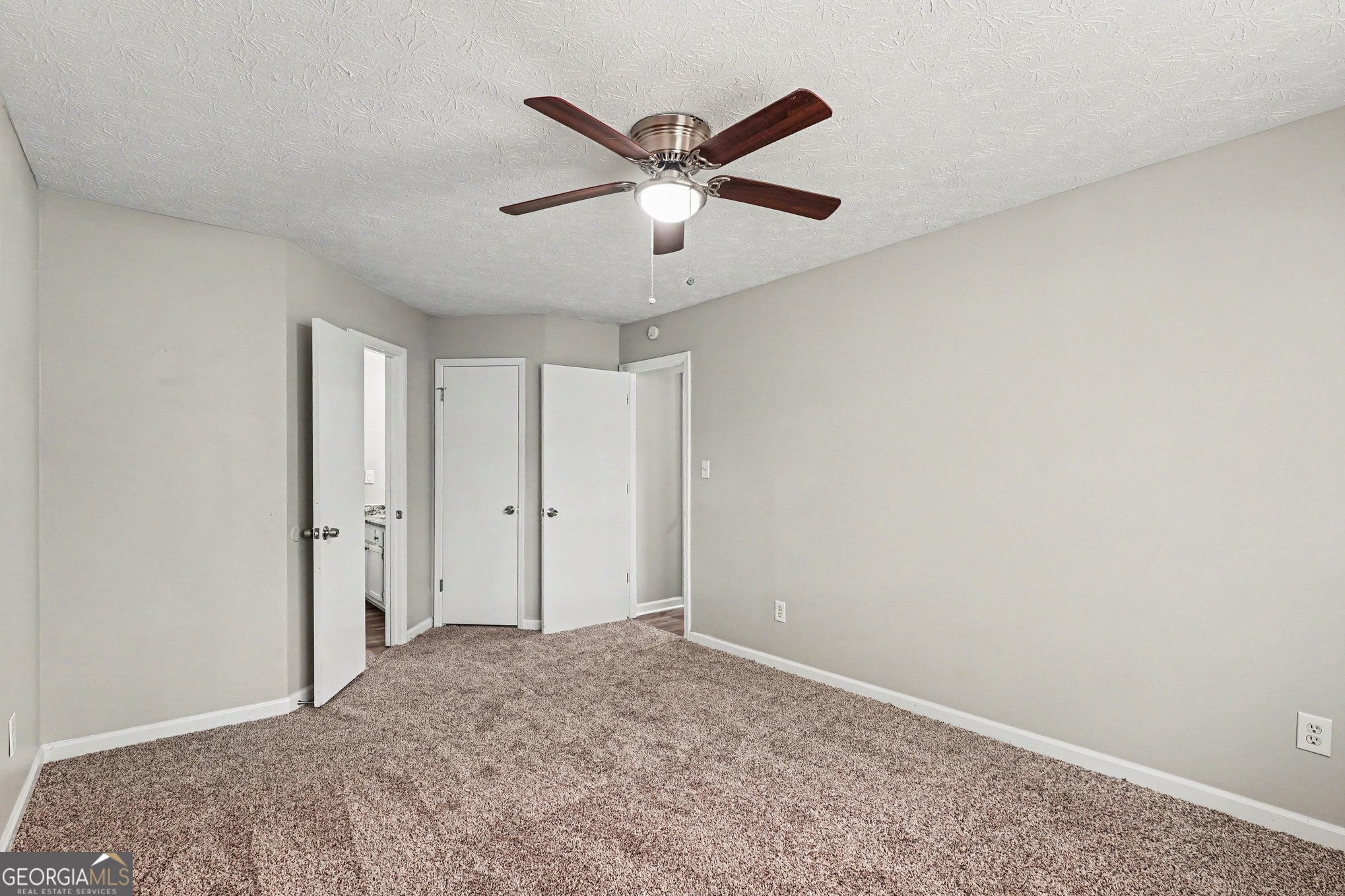 5017 Gracehill Road Property Photo 21