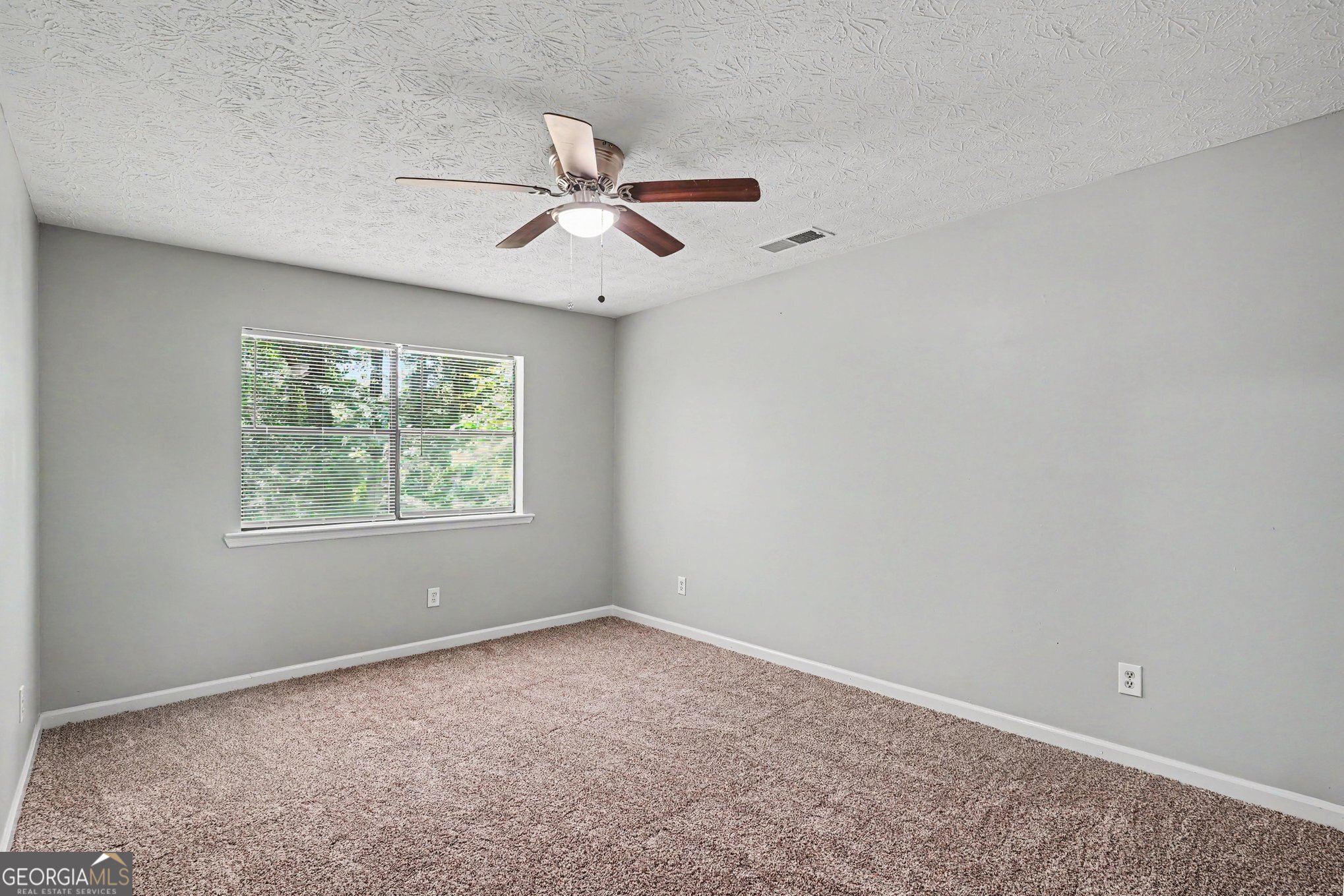 5017 Gracehill Road Property Photo 23