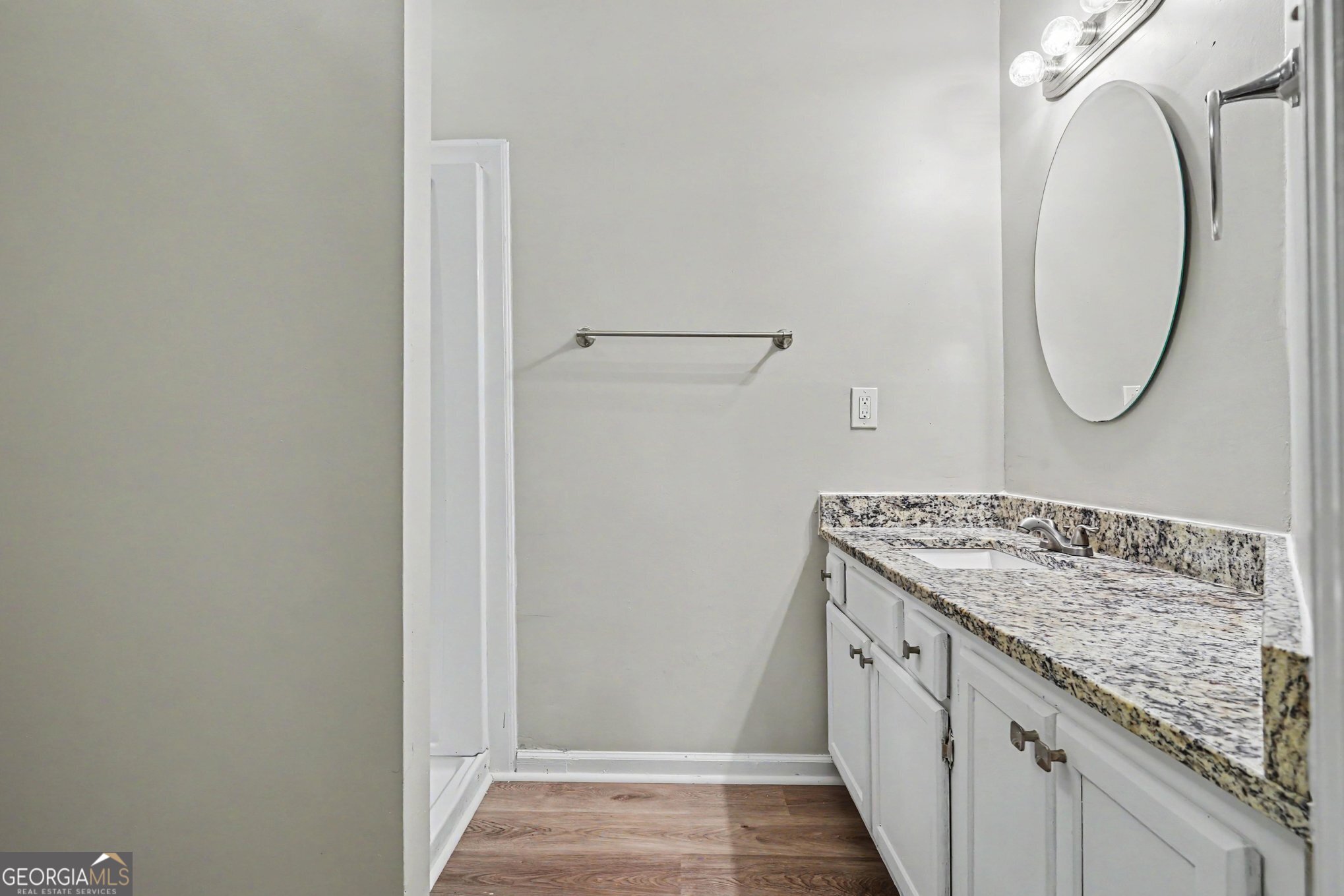 5017 Gracehill Road Property Photo 24